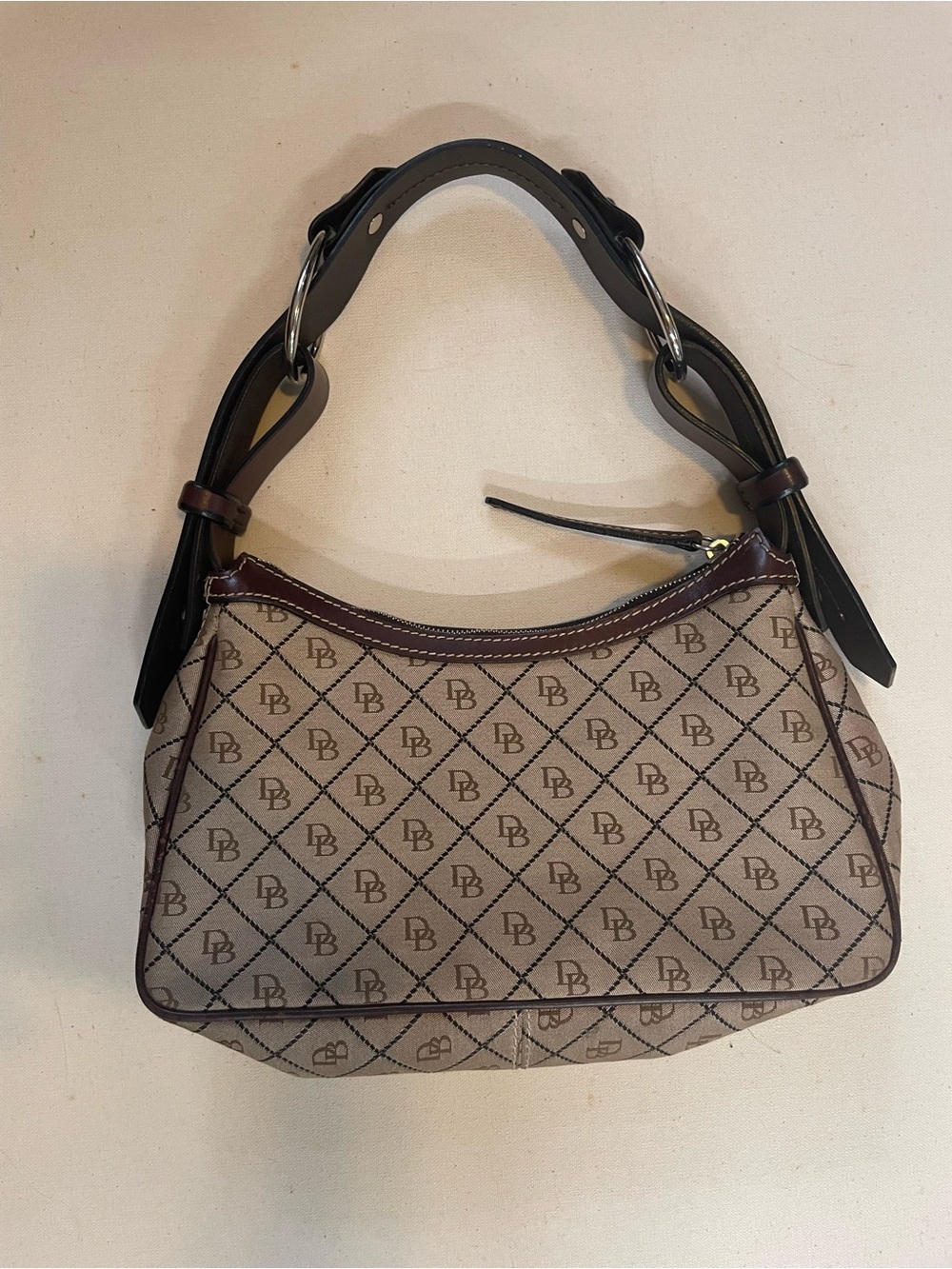 Vintage Dooney & Bourke DB Monogram Shoulder Bag 🤎
